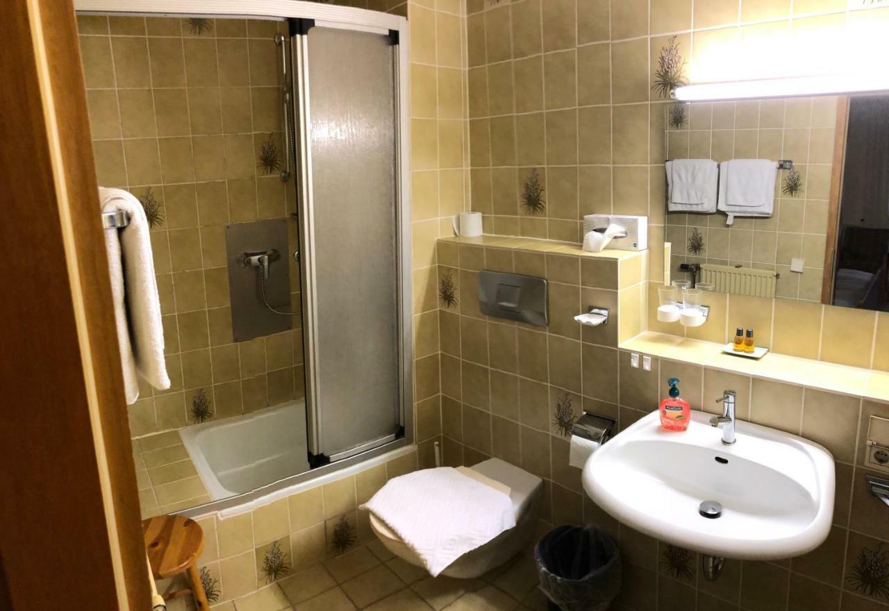 Hotel Roederhof Баден-Баден Екстериор снимка